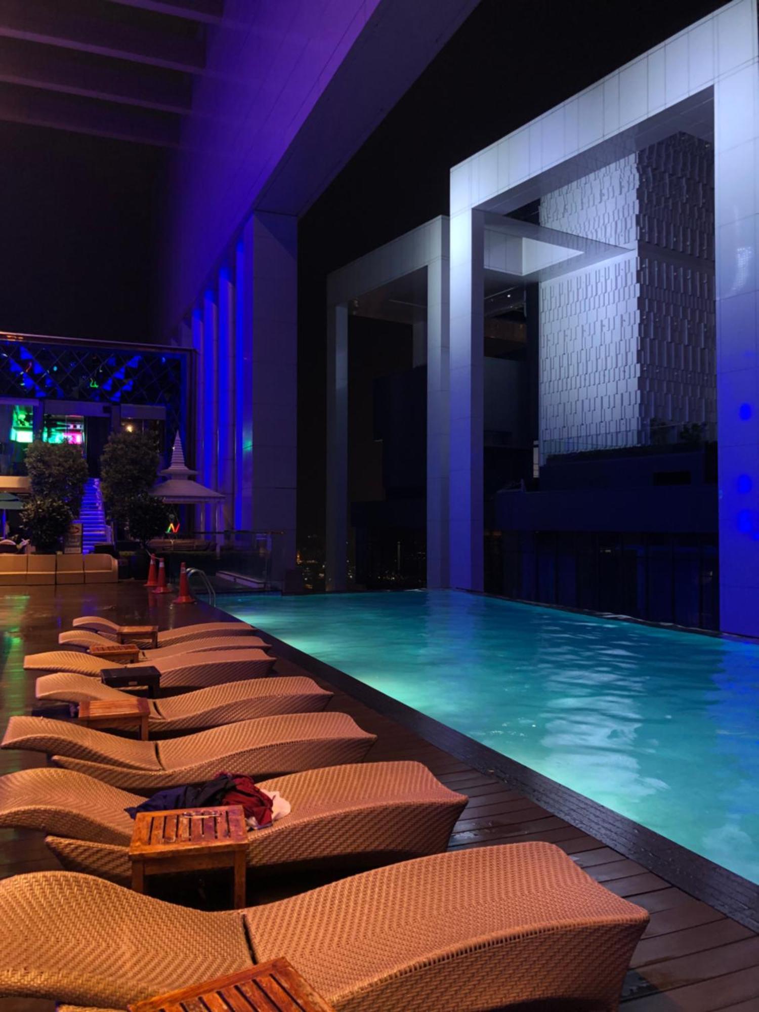 Amazing Pool By Platinum Suites Klcc Kuala Lumpur Zewnętrze zdjęcie